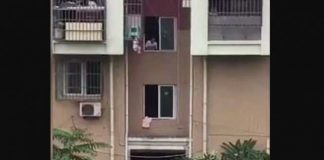 atest-news/international-news/asia/china-toddlers-neck-stuck-in-window-grill