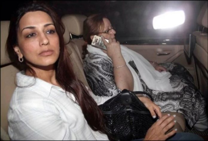 Sonali Bendre diagnosed with cancer; finds love, support from fans on Twitter
